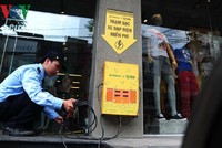 Những trạm sạc miễn phí dành cho xe đạp điện được lắp đặt tại 3 địa chỉ: 133 Thái Hà, 18 Điện Biên Phủ và 308 Bà Triệu. 