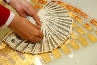 Sáng 1/6, giá vàng SJC tiếp tục tăng 150.000 đồng, tỷ giá trung tâm lên 21.946 đồng/USD