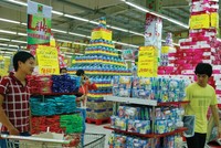 Bán lẻ - lĩnh vực được dự báo thu hút nhiều thương vụ M&A trong thời gian tới. Ảnh: Hà Thanh