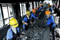 Hiệu quả sử dụng vốn của Vinacomin khá thấp, lợi nhuận liên tục giảm.