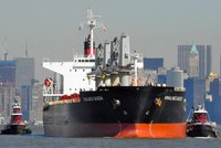 Sau tái cơ cấu, Vinalines vẫn hoạt động khó khăn, chật vật