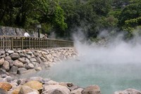 Các suối nước nóng tuyệt vời để chạy trốn mùa Đông