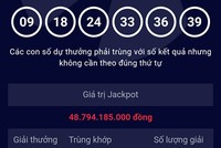 Khách hàng đầu tiên năm 2017 trúng xổ số Vietlott 49 tỷ đồng
