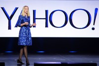 Marissa Mayer rời khỏi hội đồng quản trị, Yahoo được đổi tên thành Altaba.