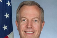 Đại sứ Mỹ chúc người Việt Nam ăn tết 'không phát phì'