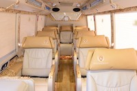 Xe khách độ 12 chỗ giá 2 tỷ độc nhất Việt Nam