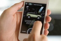 Tỷ lệ người dùng thiết bị di động để truy cập Internet vượt qua máy tính bàn đã góp phần đưa quảng cáo trên di động thắng thế.