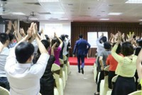 Bán hàng đa cấp thu nhập trung bình... 3,8 triệu đồng/năm