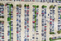 Chỗ đậu xe miễn phí hoặc quá rẻ là nguyên nhân sâu xa của ùn tắc giao thông.