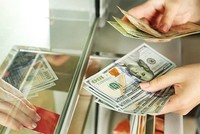 Sáng 28/4, giá vàng phục hồi nhẹ, tỷ giá trung tâm đạt kỷ lục mới