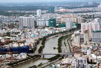 Chính phủ sẽ ưu tiên ngân sách để TP HCM phát triển kinh tế - xã hội. Ảnh: Hữu Công.