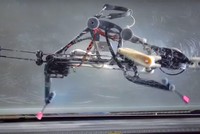 Robot chạy nhanh hơn cả nhà vô địch Olympic