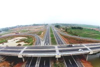Từ nay đến năm 2020, tuyến cao tốc Bắc Nam mới bố trí được 55.000 tỷ đồng vốn đầu tư trong tổng số tiền cần chi đầu tư là 130.000 tỷ đồng. Ảnh minh hoạ