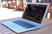 Apple sẽ ngừng sản xuất MacBook Air