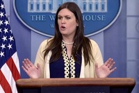 Phó thư ký báo chí Nhà Trắng Sarah Huckabee Sanders. Ảnh: AP