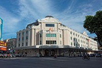 Tràng Tiền Plaza có thể sẽ thuộc sở hữu tư nhân sau khi được cổ phần hóa. Ảnh: PV