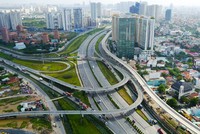 Thứ trưởng Bộ GTVT Nguyễn Ngọc Đông nói hạ tầng TP HCM đang kém xa Hà Nội. Ảnh: Quỳnh Trần.