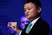 Jack Ma cho rằng dữ liệu sẽ rất quan trọng với cuộc sống con người trong tương lai. Ảnh: CNBC