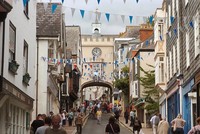 Cư dân địa phương cho rằng những người ăn xin đang làm xấu hình ảnh Devon. Ảnh: Apex News.