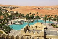 Những ốc đảo ấn tượng khắp thế giới