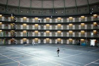 Nhà tù De Koepel in Haarlem, phía tây Hà Lan, được cải tạo thành nơi cư trú tạm thời cho người nhập cư. Ảnh: New York Times.