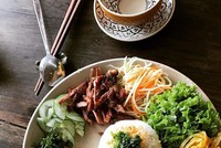 Bảy món ăn nổi tiếng có tên độc, lạ ở Việt Nam