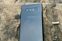 Lộ ảnh Galaxy Note 8 có cảm biến vân tay phía sau