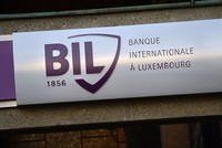 Đại gia Trung Quốc chi hơn 1,7 tỷ USD mua ngân hàng Luxembourg