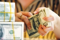 Ngân hàng Nhà nước yêu cầu kiểm soát chặt chẽ tốc độ tăng trưởng tín dụng ngoại tệ