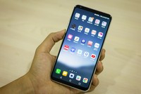 LG V30 giá gần 30 triệu đồng