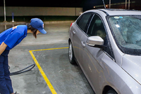 Bán xăng 'kiểu Nhật'