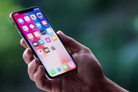 Giá iPhone X về Việt Nam có thể lên đến mức giá “điên rồ” 100 triệu đồng