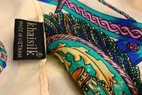 Khăn lụa Khaisilk bị kết luận "không hề chứa thành phần lụa như công bố".