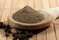 Giá Hồ tiêu sụt giảm mạnh, và phải mua cao, bán thấp là nguyên nhân chính khiến doanh thu, và lợi nhuận PIT đi xuống.