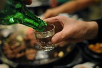 Mẹo uống rượu lâu say