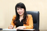 Bà Lương Thị Cẩm Tú, Thành viên Hội đồng quản trị Eximbank.