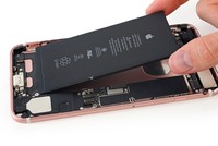 Apple sắp tăng giá thay pin iPhone