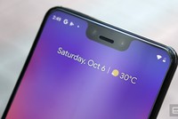 Chưa ra mắt, Google Pixel 3 XL 'tai thỏ' đã được bán ở Hong Kong