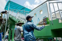 7 cầu bộ hành ở TP.HCM được 'khoác áo mới'