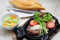 Ba món chỉ ngon khi bày trên chảo nóng ở Sài Gòn