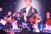 "Các nhà vô địch" của cuộc thi Bản lĩnh nhà đầu tư 2018.