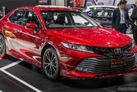 Toyota Camry TRD Sportivo với đủ mọi tùy chọn đang được giới thiệu tại triển lãm ôtô Bangkok. Ảnh: Paultan