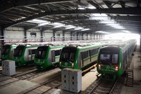 13 đoàn tàu hoạt động trên tuyến Cát Linh - Hà Đông tập kết tại khu Depot. Ảnh: Giang Huy.