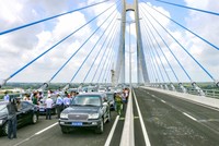 Cầu Vàm Cống bắc qua sông Hậu sẽ thông xe vào ngày 19/5