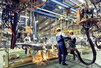 Ngành công nghiệp ô tô Việt Nam vẫn kém về nội địa hóa,