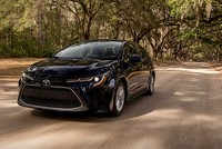 Nhiều dòng xe Toyota sẽ thêm tính năng an toàn năm 2020. Ảnh: Motor1