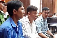 Các bị cáo tại tòa hôm nay. Ảnh: Hải Duyên.