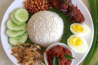 Cặp vợ chồng bán cơm kiếm 2,2 tỷ/tháng khiến ai cũng nể