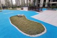 Chiếc hồ làm từ nhựa mềm của khu chung cư Bắc Chấn, thành phố Trường Sa, tỉnh Hồ Nam, Trung Quốc. Ảnh: ifeng.