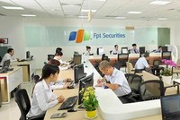 Cung cấp dịch vụ tư vấn không ký hợp đồng, Chứng khoán FPT bị phạt 85 triệu đồng